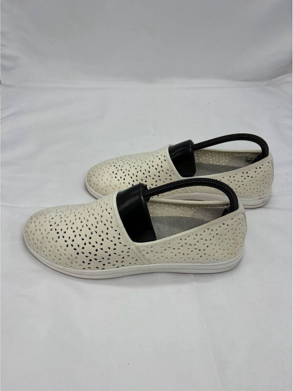 Clarks Cloudsteppers Breeze Emily Slip On Shoes Womens 9.5 Taupe Eyelet